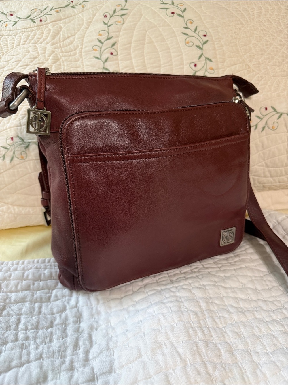 Giani Bernini leatherCrossbody Bag in Burgundy